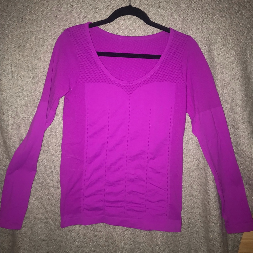 Fabletics Fuschia Fitted Top